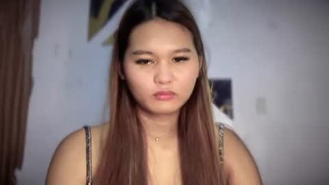 yoursweetgirl_zia online show from June 11, 2026, 6:44 am