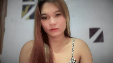 yoursweetgirl_zia online show from June 30, 2026, 7:42 am