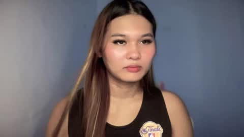 yoursweetgirl_zia online show from July 15, 2026, 8:41 am