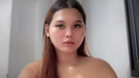 yoursweetgirl_zia online show from July 20, 2026, 10:39 am
