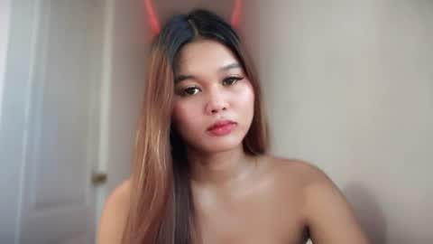 yoursweetgirl_zia online show from July 26, 2026, 6:10 am