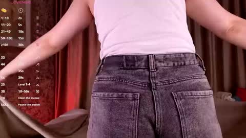 Bella online show from April 19, 2026, 7:18 am