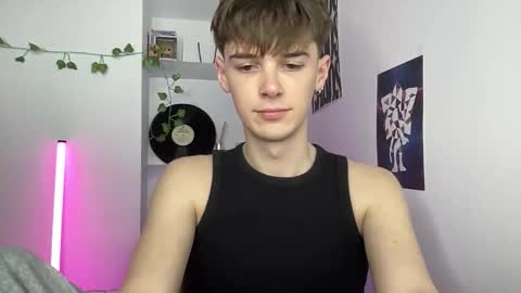 yoursweetyguy online show from March 30, 2026, 4:41 pm