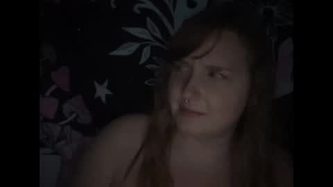 yourthickgingergoddess online show from February 12, 2025, 7:23 am