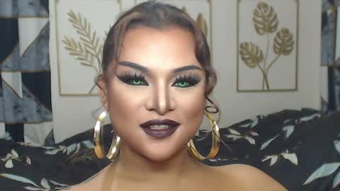 Snapshot of yourtrannyqueenxxx chatting on May 30, 2026, 1:46 am Anastacia Grey online show from May 30, 2026, 1:46 am