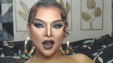 Snapshot of yourtrannyqueenxxx chatting on June 2, 2026, 11:18 pm Anastacia Grey online show from June 2, 2026, 11:18 pm