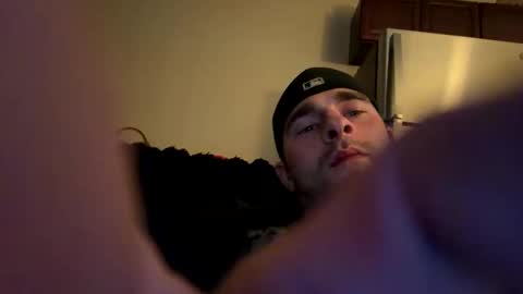 Snapshot of yourwhiteislandboy chatting on May 16, 2026, 11:36 pm yourwhiteislandboy online show from May 16, 2026, 11:36 pm