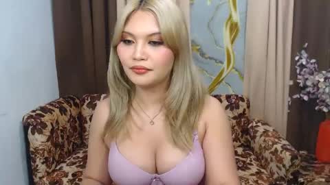 Snapshot of youungsextdeity chatting on July 12, 2026, 11:23 am cathy online show from July 12, 2026, 11:23 am