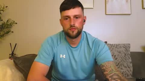 youzername2 online show from April 11, 2026, 11:42 pm