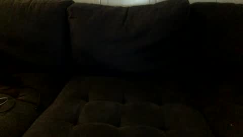 yque online show from October 5, 2025, 1:15 am