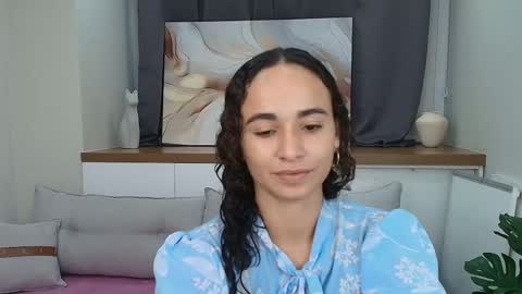 Snapshot of ysenne_josse chatting on May 20, 2026, 11:27 am Ysenne online show from May 20, 2026, 11:27 am