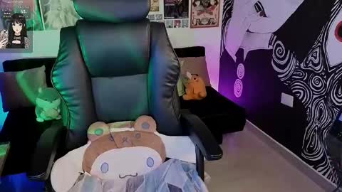 Snapshot of yuhwa chatting on February 13, 2026, 10:28 pm rawr Anne Independent model online show from February 13, 2026, 10:28 pm