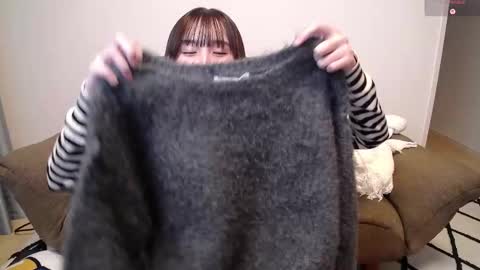 yui_x online show from January 8, 2026, 10:39 am