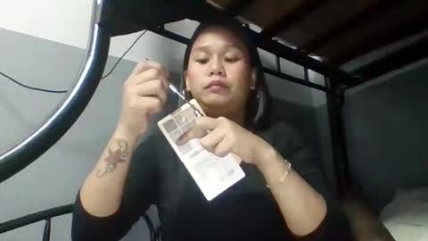 Snapshot of yukii28 chatting on April 16, 2026, 10:49 am yukii28 online show from April 16, 2026, 10:49 am