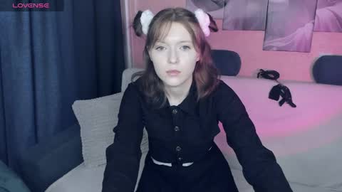 YukiShine online show from May 11, 2026, 1:06 pm