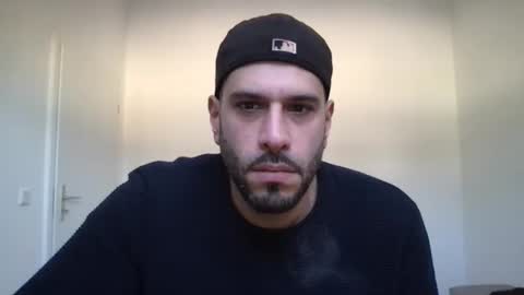 Snapshot of yul53 chatting on November 22, 2025, 8:46 am yul53 online show from November 22, 2025, 8:46 am