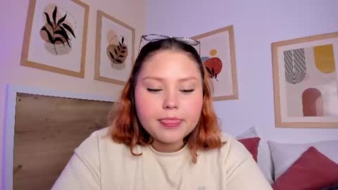 Yuliet online show from July 16, 2026, 6:58 pm