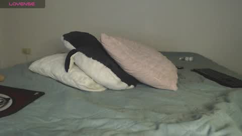 yulia online show from January 24, 2025, 9:58 pm