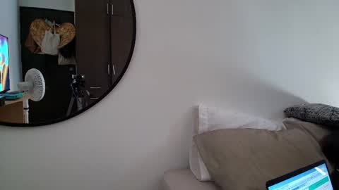 Ivan online show from May 17, 2026, 9:22 pm