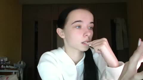 Yuliia online show from October 20, 2025, 9:32 am