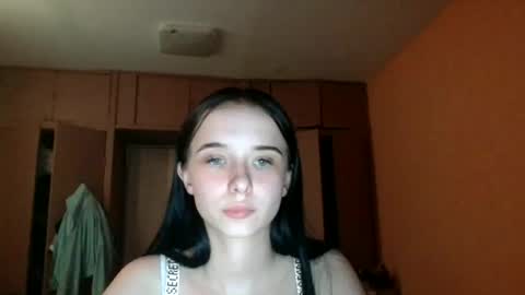 Yuliia online show from May 22, 2026, 6:35 pm