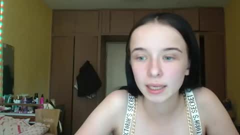 Yuliia online show from May 26, 2026, 12:23 pm