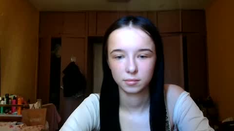 Yuliia online show from May 29, 2026, 5:49 am