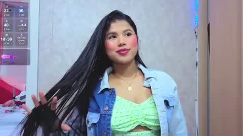 yulissa_girls online show from July 10, 2026, 2:08 pm