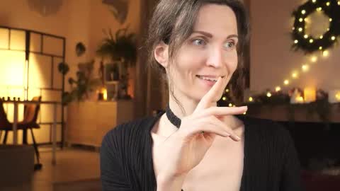 yulla dao online show from January 14, 2026, 6:24 pm