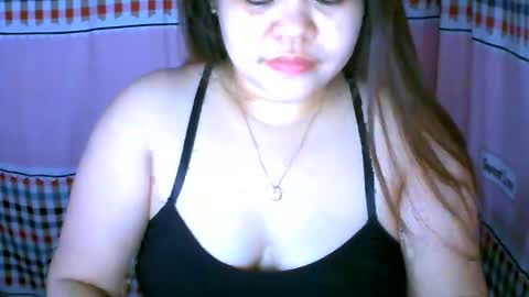 Yumie online show from June 5, 2026, 5:03 am