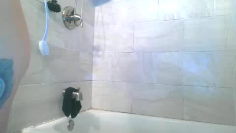 Payton kelly online show from October 19, 2025, 1:06 am