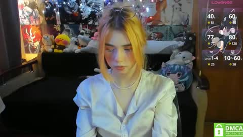 Snapshot of yumiko_uwu chatting on February 25, 2025, 8:14 am Yumeko online show from February 25, 2025, 8:14 am