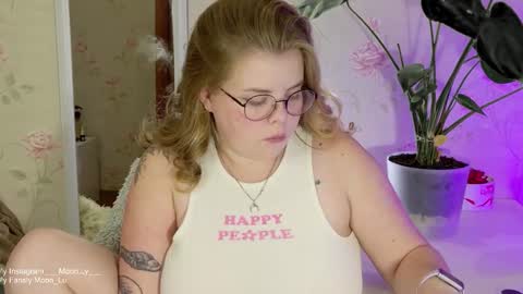 Snapshot of yumm_lolly chatting on September 21, 2025, 7:04 pm Polly online show from September 21, 2025, 7:04 pm