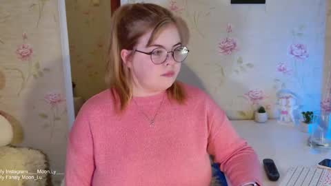 Snapshot of yumm_lolly chatting on October 23, 2025, 6:17 pm Polly online show from October 23, 2025, 6:17 pm