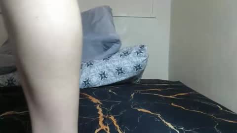 Snapshot of yummy72747 chatting on April 22, 2026, 9:44 am yummy72747 online show from April 22, 2026, 9:44 am