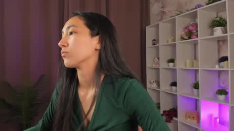 Cindey online show from June 4, 2026, 11:27 am