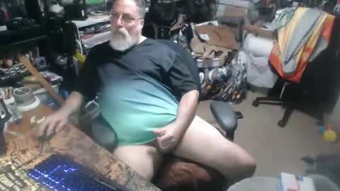 Snapshot of yummyflguy chatting on June 4, 2026, 10:49 pm yummyflguy online show from June 4, 2026, 10:49 pm
