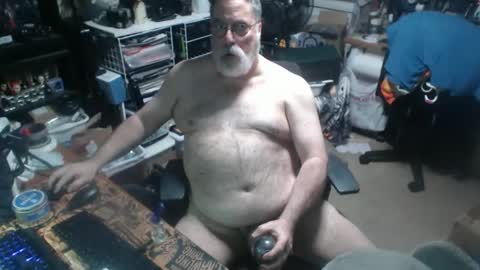 Snapshot of yummyflguy chatting on June 10, 2026, 7:13 pm yummyflguy online show from June 10, 2026, 7:13 pm
