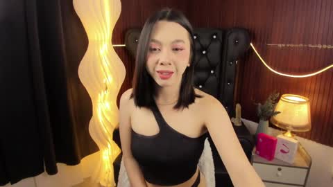 yummyhotkendra online show from May 23, 2026, 8:18 am