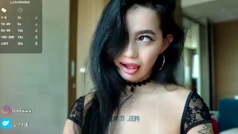 Snapshot of yuna_leen chatting on June 11, 2026, 5:27 am yuna_leen online show from June 11, 2026, 5:27 am
