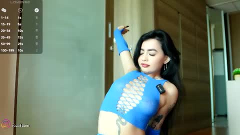 Snapshot of yuna_leen chatting on July 14, 2026, 9:25 am yuna_leen online show from July 14, 2026, 9:25 am