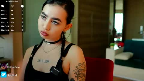 Snapshot of yuna_leen chatting on July 25, 2026, 10:46 am yuna_leen online show from July 25, 2026, 10:46 am