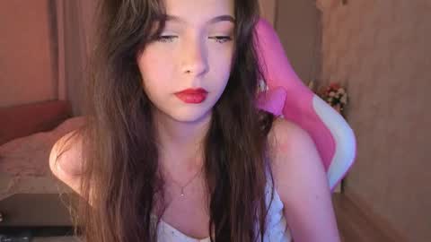 Snapshot of yuna_sunshy chatting on March 25, 2026, 1:22 am Yuna online show from March 25, 2026, 1:22 am