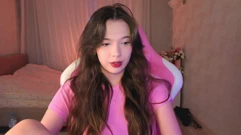 Snapshot of yuna_sunshy chatting on April 6, 2026, 1:36 am Yuna online show from April 6, 2026, 1:36 am