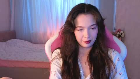 Snapshot of yuna_sunshy chatting on May 13, 2026, 1:58 am Yuna online show from May 13, 2026, 1:58 am
