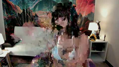 Yuna online show from October 8, 2025, 2:58 pm