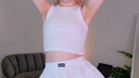 YUNA online show from July 27, 2026, 1:40 pm