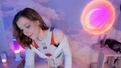 Yuna online show from April 13, 2026, 9:31 pm