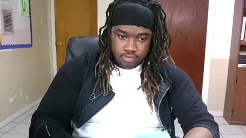 Snapshot of yungbbcbro chatting on December 22, 2024, 5:01 am Octavian online show from December 22, 2024, 5:01 am