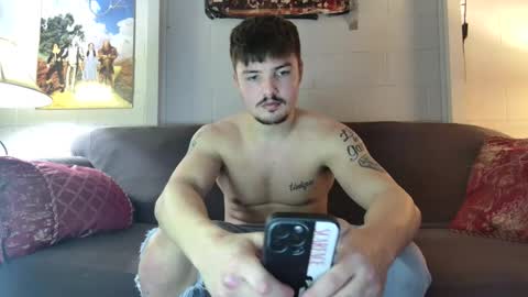 Snapshot of yungbul1 chatting on November 26, 2025, 4:57 am yungbul1 online show from November 26, 2025, 4:57 am